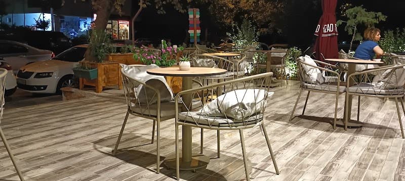 Behzad Magic Cafe - Kadıköy