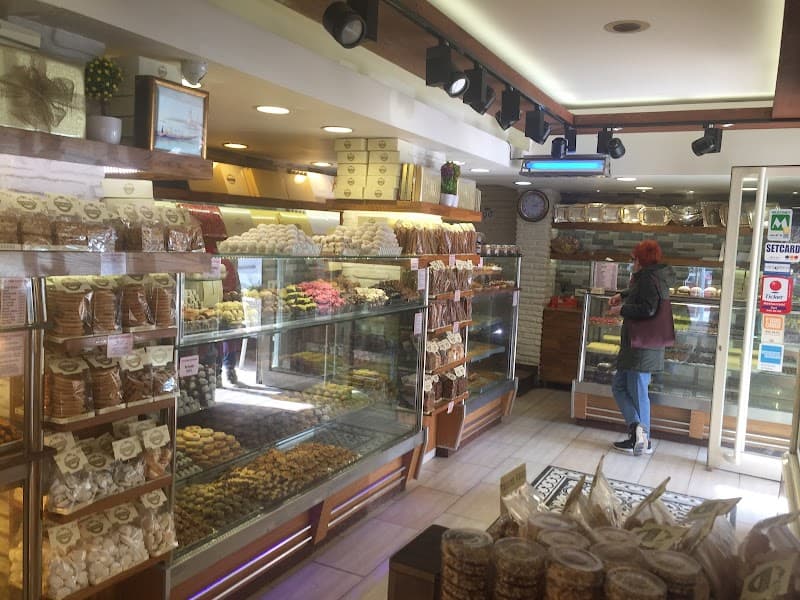 Gulpembe Pastaneleri - Kadıköy