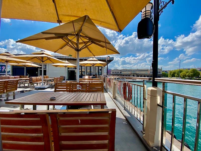 Istanbul Library Cafeteria - Kadıköy