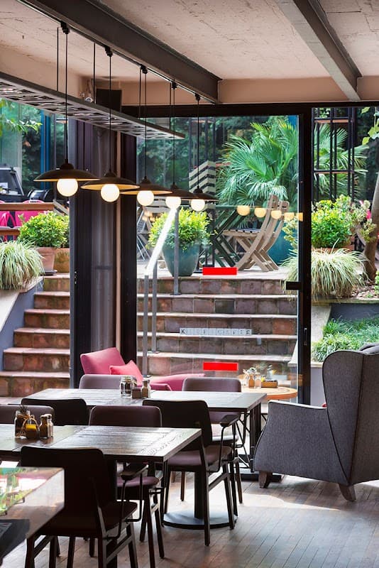 Kirpi Cafe Koşuyolu - Kadıköy