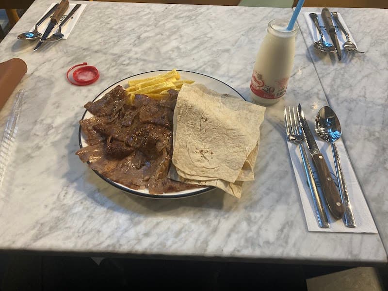 Kızıltoprak Cafe - Kadıköy