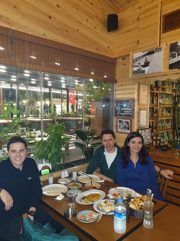 Maziden Meyhane - Kadıköy
