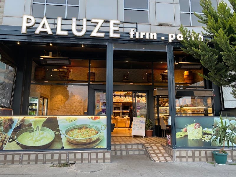 Paluze Hasanpașa Fırın Pasta Cafe - Kadıköy