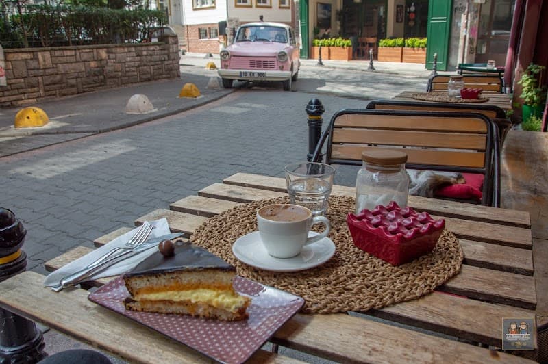 Polka Kafe - Kadıköy