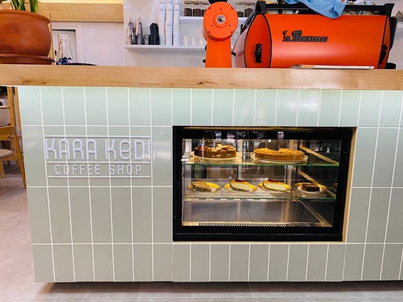 Sanat Esiri Kafe - Kadıköy