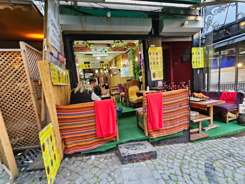 Sokak Kafe - Kadıköy