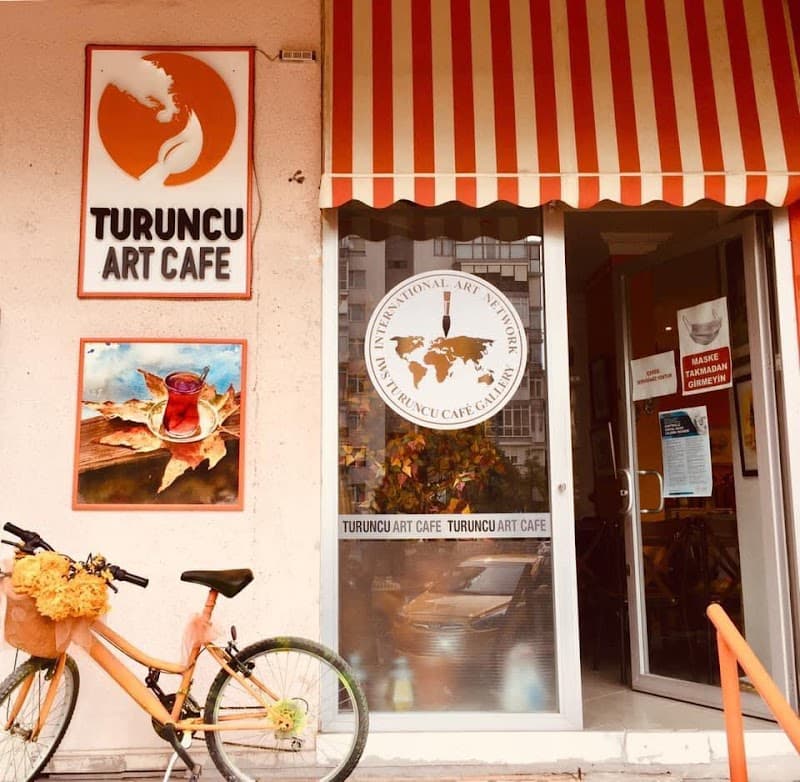 Turuncu Art Cafe - Kadıköy