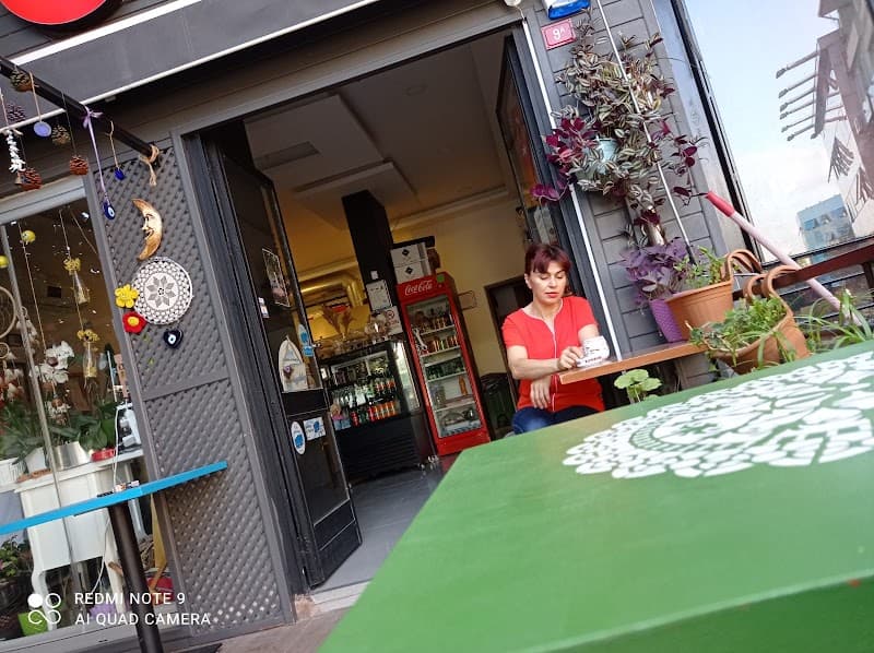 Ven��s'üm Cafe Garden - Kadıköy